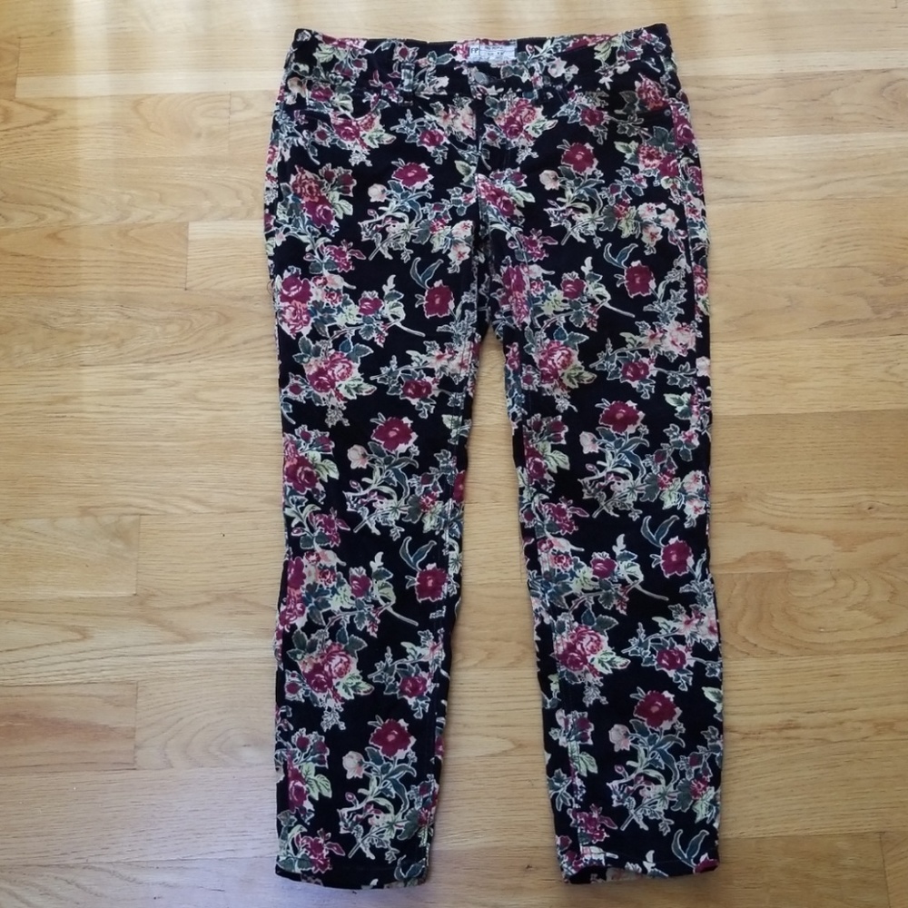 Free People fun floral pants!